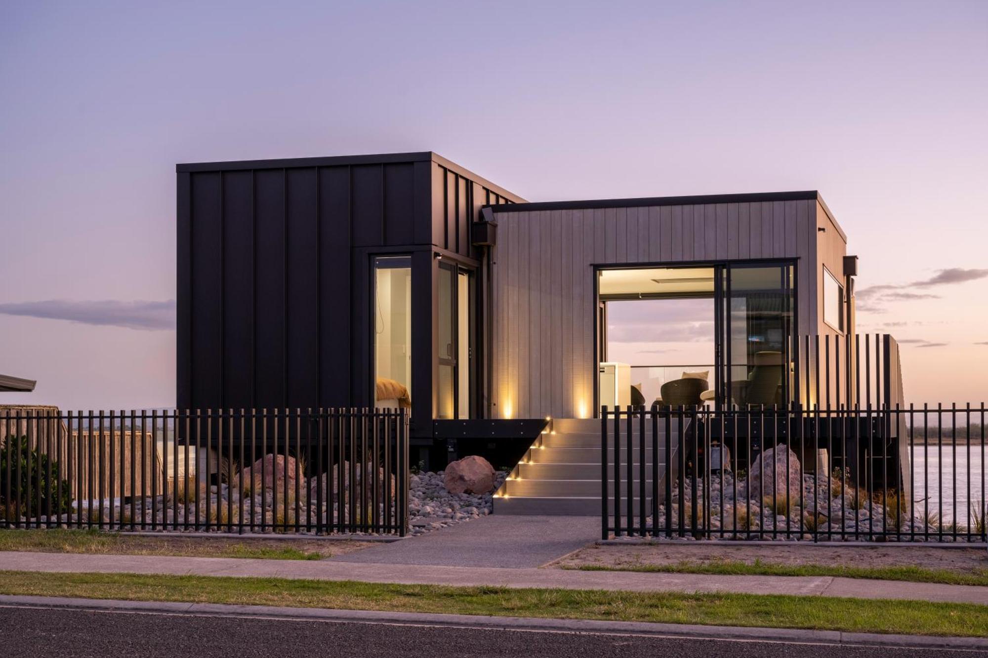 Pukehina Estuary Sunset Views Townhouse & Studio Екстериор снимка